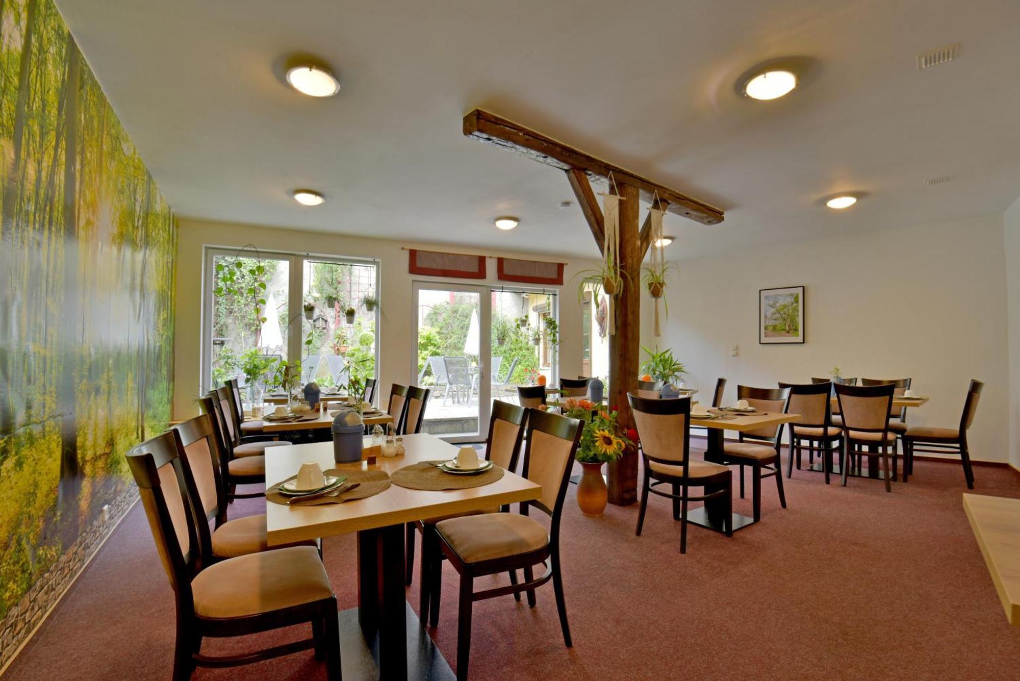 Pension Bergstube Bad Langensalza Buitenkant foto